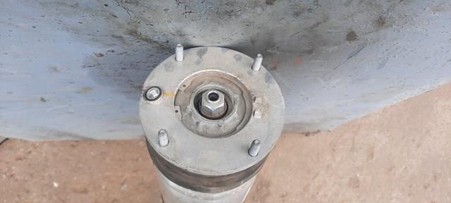 Amortyzator przedni lewy Land Rover LR087096 cena, od 424,61 USD