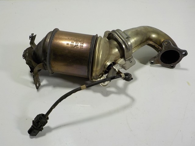 Do koszyka Konwerter-katalizator Volkswagen Passat B7 362