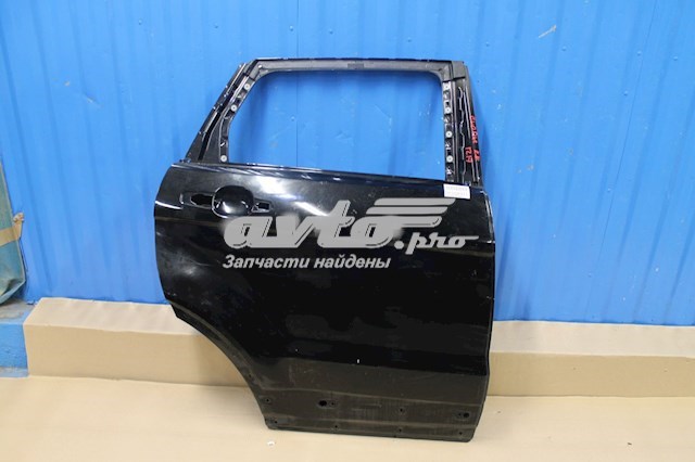 Drzwi tylne prawe LR028556 Land Rover