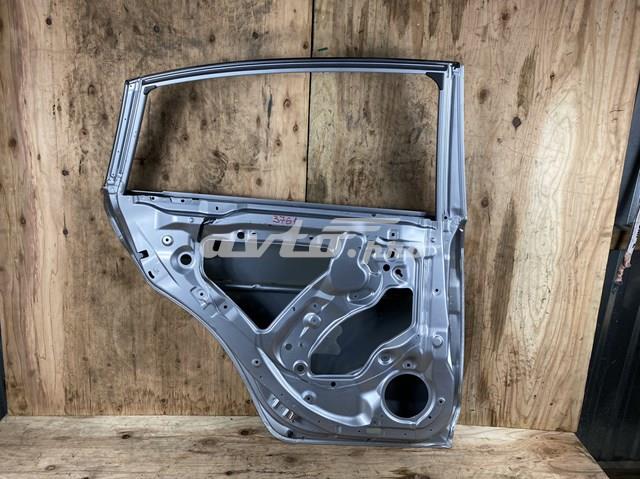 Do koszyka 60409FJ0109P Subaru Drzwi tylne lewe
