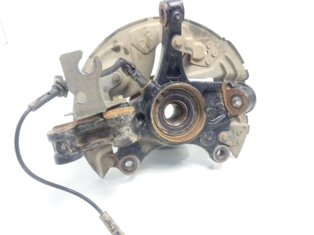 Osłona tarczy hamulcowej przedniej prawej Peugeot/Citroen 9806779480 cena, od 103,86 USD