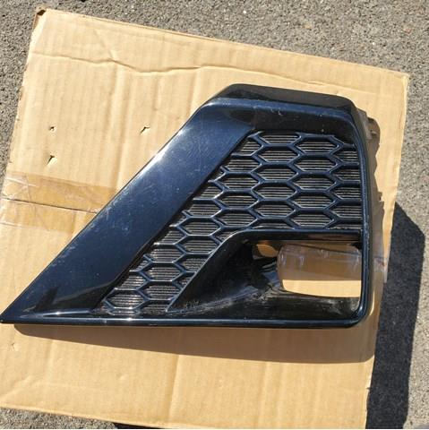 Obrzeże lampy przeciwmgielnej prawej Toyota 52030WQ010 cena, od 49,17 USD