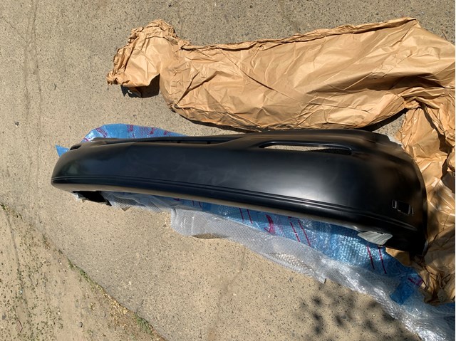 5211948901 Toyota Zderzak przedni