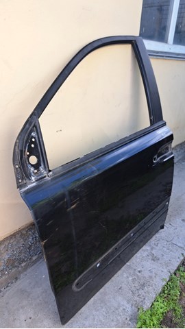 Do koszyka Drzwi przednie lewe KIA Carnival III UVP