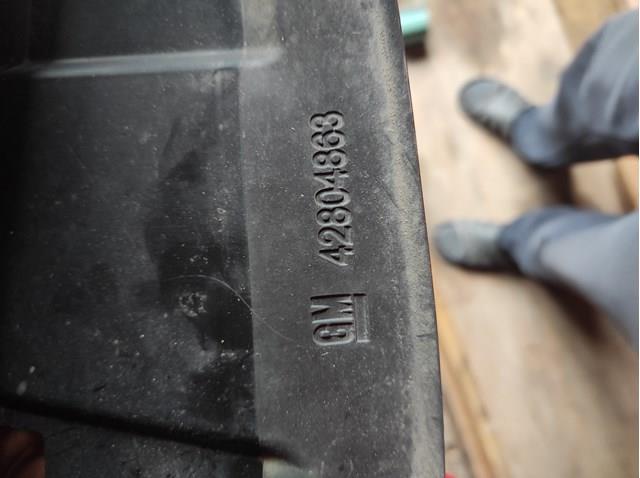 Kierownica powietrza (deflektor) chodnicy dolna General Motors 42804863 cena, od 65,80 USD