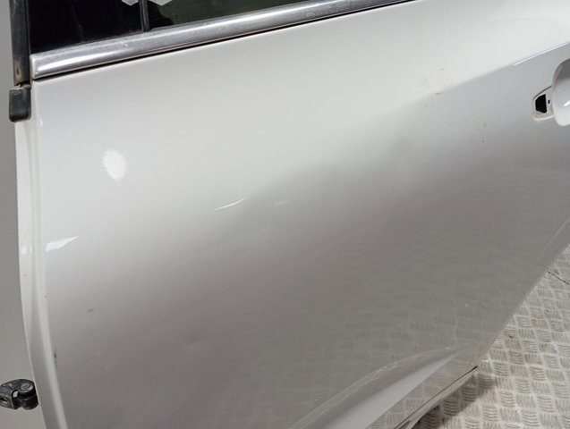 Drzwi tylne lewe Volvo 32399081