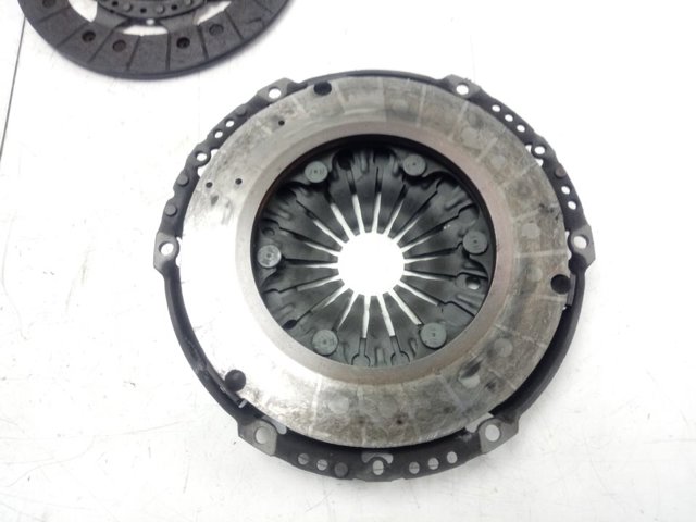 Zestaw sprzęgła (3 części) Peugeot/Citroen 1619230280 cena, od 193,07 USD