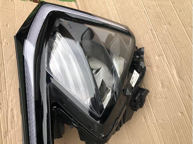 Reflektor prawy 92102R2000 Hyundai/Kia