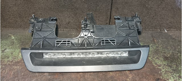 Do koszyka Lampa stop tylna dodatkowa Renault DUSTER II HM