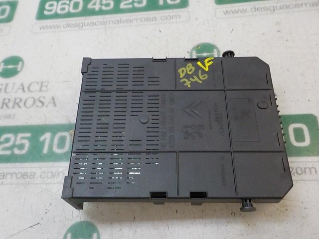 Do koszyka Skrzynka bezpieczników Citroen C4 I LC