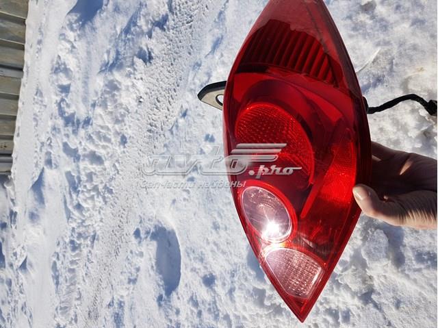 Lampa zespolona tylna prawa 26550ED025 Nissan/Infiniti