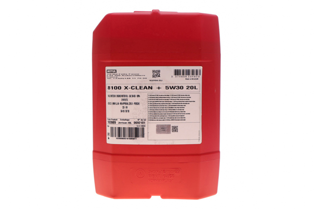 Olej do silnika 854722 Motul