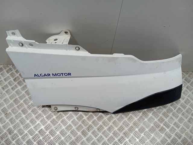 5801513999 Iveco Błotnik przedni prawy