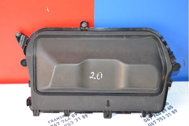 Pokrywa silnika dekoracyjna 9682444080 Fiat/Alfa/Lancia