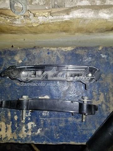 Do koszyka LR034210 Land Rover Wspornik zderzaka przedniego prawy