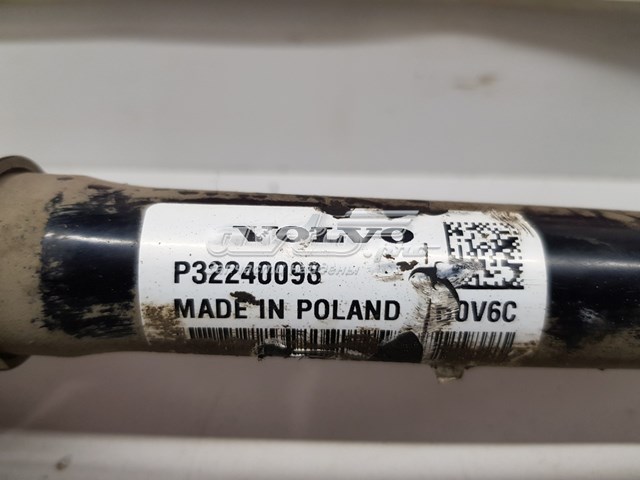 32240098 Volvo Półoś napędowa przednia lewa