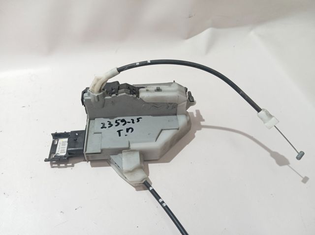 Zamek drzwi tylnych prawych Peugeot 3008 I minivan (0U) (2009 - 2016) cena, od 80,40 USD