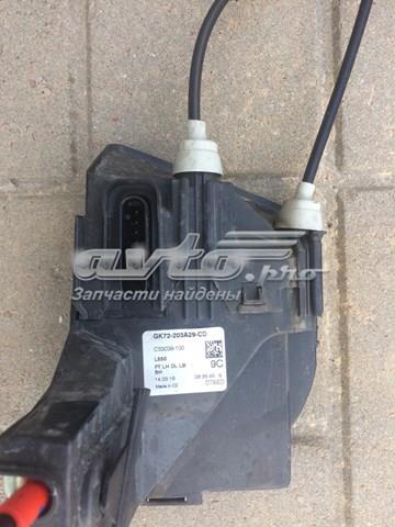  Land Rover LR070438 cena, od 119,18 USD
