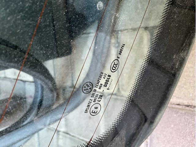 Do koszyka Szyba tylna Volkswagen Passat B6 3C2