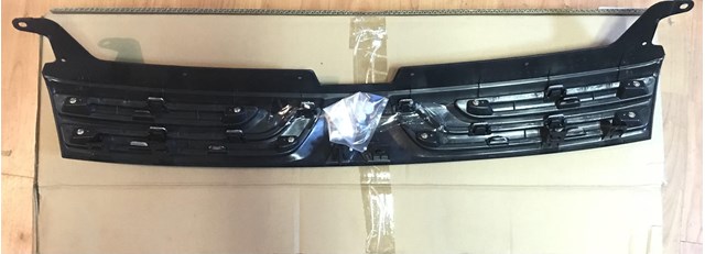 Atrapa chłodnicy FPS FP4824990 cena, od 86,62 USD