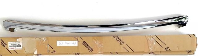 7577060052 Toyota Listwa ochronna maski
