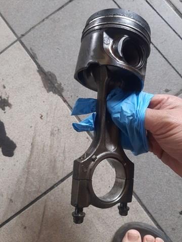 Tłok, komplet do jednego cylindru, STD BMW 11257792745 cena, od 155,43 USD