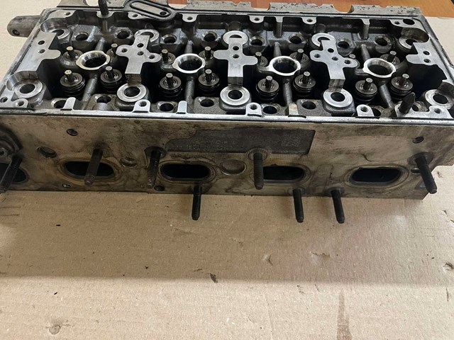 Głowica cylindrów Skoda Octavia III A7 liftback (5E3, NL3, NR3) (2012 - 2021) cena, od 655,78 USD