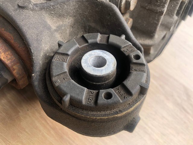 LR039509 Land Rover Reduktor mostu tylnego