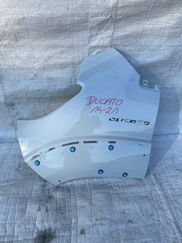 Błotnik przedni lewy 1374385080 Fiat/Alfa/Lancia