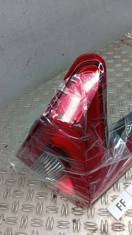 Lampa zespolona tylna lewa Mitsubishi Eclipse CROSS SUV (GK, GL) (2017 - 2026) cena, od 98,10 USD