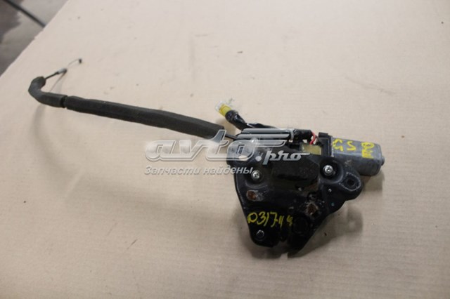 Zamek klapy bagażnika (3/5 drzwi tylnych) do Lexus LS  UCF30