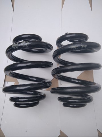 Sprężyna tylna VAG 7J0511115E