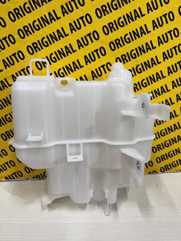 Do koszyka GJR967481A Mazda Zbiorniczek spryskiwacza szyb