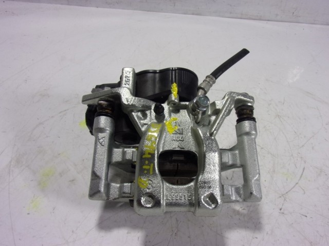Zacisk hamulcowy tylny prawy Toyota Yaris CROSS