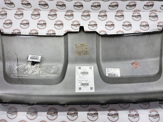 Do koszyka LR059941 Land Rover Zaślepka zderzaka haka holowniczego tylna