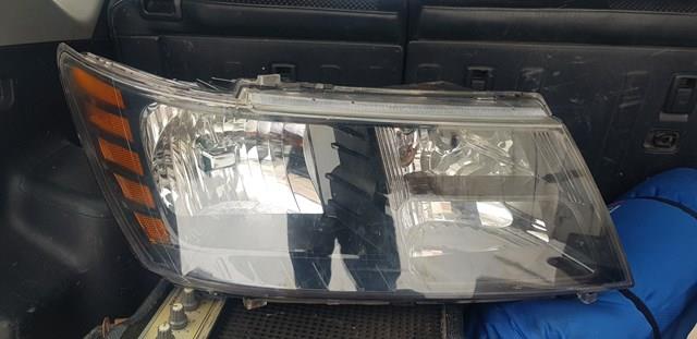 Do koszyka 5116288AB Chrysler Reflektor prawy