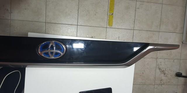 Nakładka klapy bagażnika 7680142240 Toyota