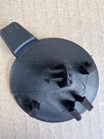  Zaślepka haku holowniczego zderzaka przednia Tesla Model Y 