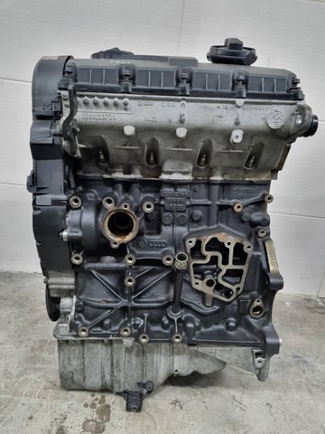 Do koszyka Silnik w komplecie Skoda SuperB I 3U4