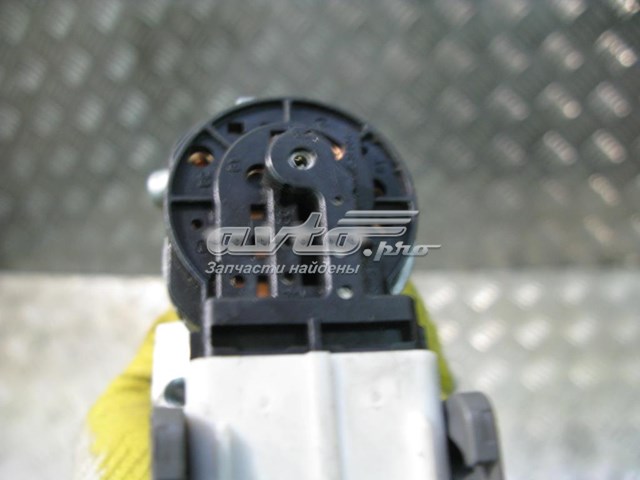 Do koszyka 3M513F880AD Mazda Stacyjka zapłonowa