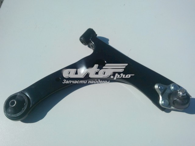 1064001111 China Wahacz zawieszenia przedniego dolny prawy