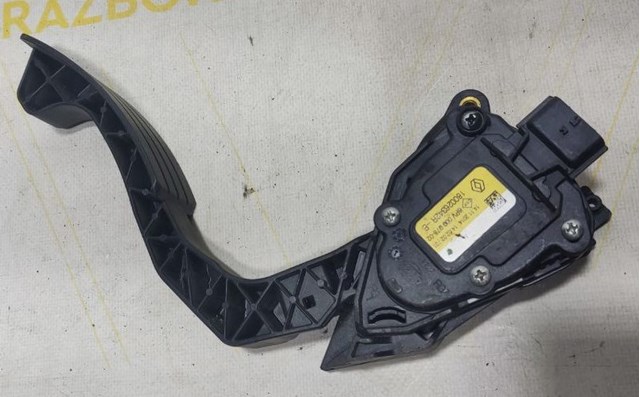 Pedał przyspieszenia (gazu) Renault (RVI) 180026342R cena, od 64,68 USD