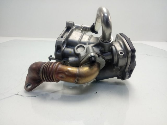 Zawór recyrkulacji spalin EGR Iveco 504317811 cena, od 744,30 USD
