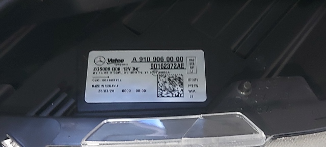 A9109060000 Mercedes Reflektor lewy