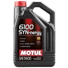 838351 Motul Olej do silnika