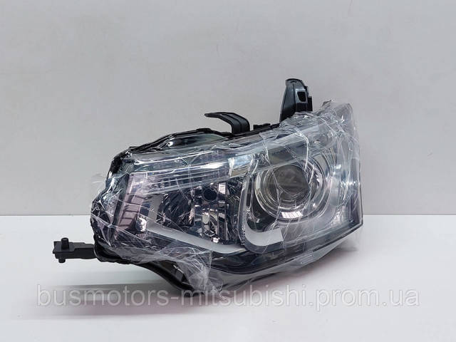 8301C203 Mitsubishi Reflektor lewy