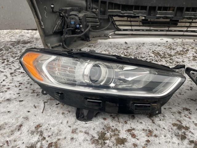 Reflektor prawy Ford DS7313W029CD cena, od 189,68 USD
