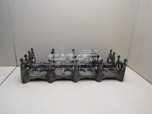  Obudowa wałka rozrządu Mercedes Sprinter 