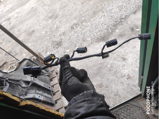 Zestaw przewodów wysokiego napięcia Hyundai/Kia 273502B000 cena, od 19,44 USD