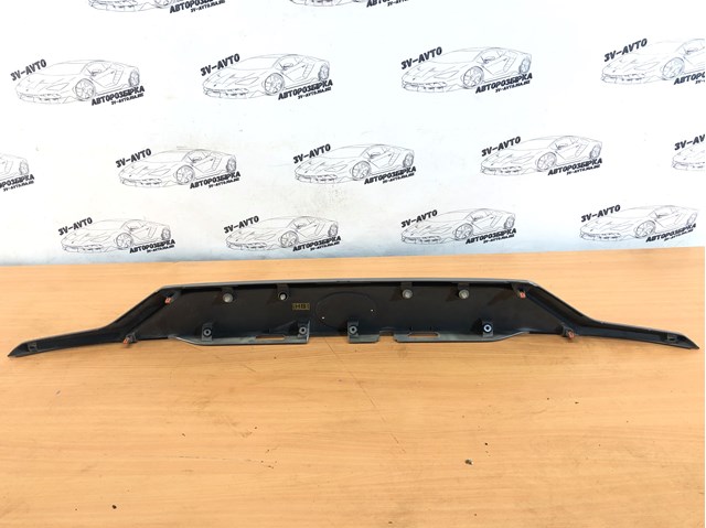Do koszyka 7680142240 Toyota Nakładka klapy bagażnika